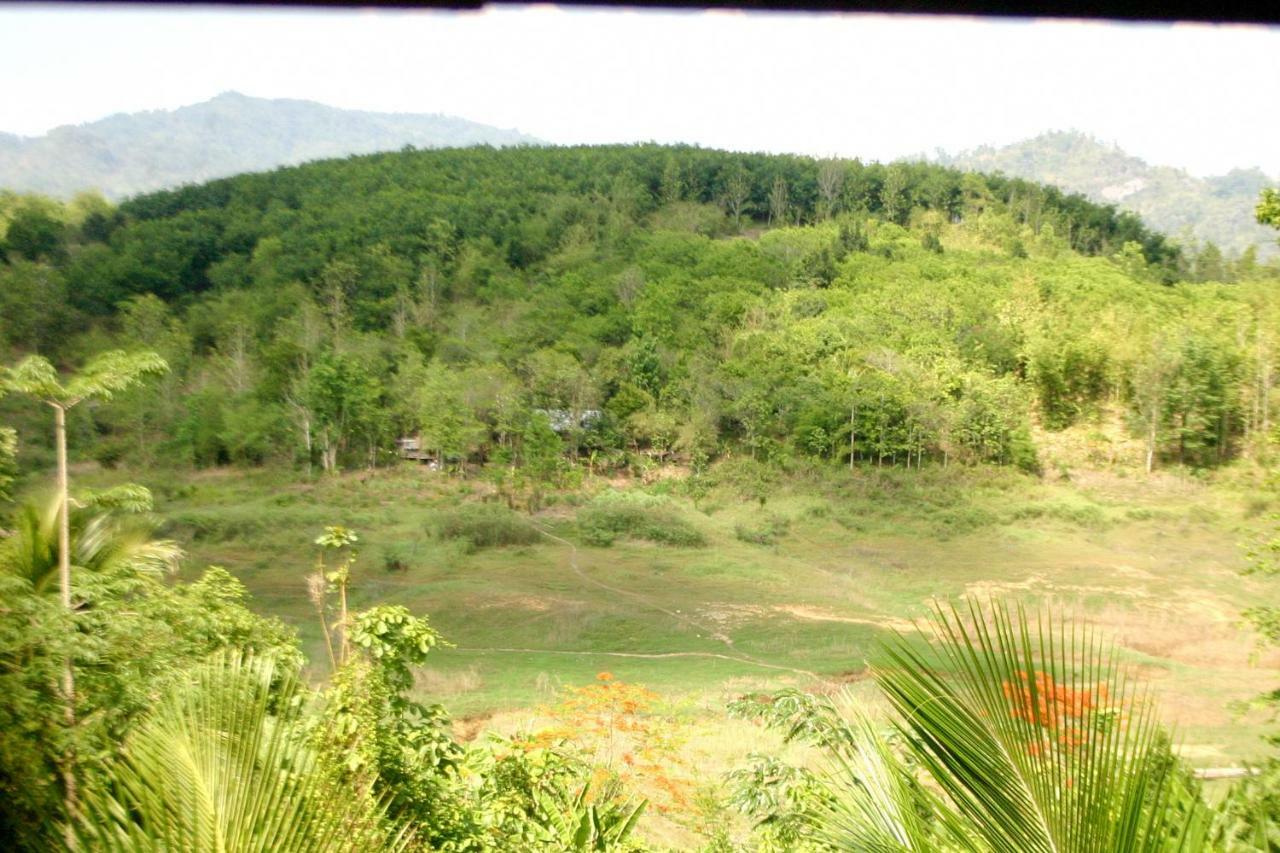Villa Scenns 상클라부리 외부 사진